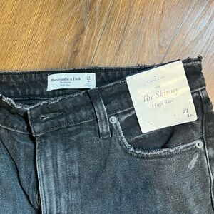 Abercrombie pants with tag